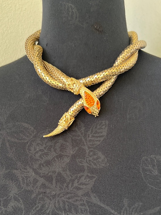 Whiting & Davis Jewelry - Whiting & Davis Signed Mesh Snake Belt Lariat Necklace in Gold 42”